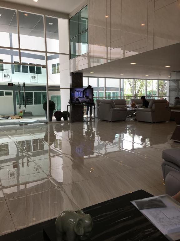 Pool View Room The Prio เชียงใหม่ ภายนอก รูปภาพ